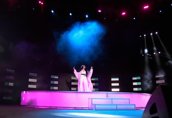 Ella Mai – Coachella
